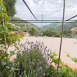 L&r - Casa Illiade Con Parcheggio Libero, Terrazza Panoramica E Wi-fi Apartment *