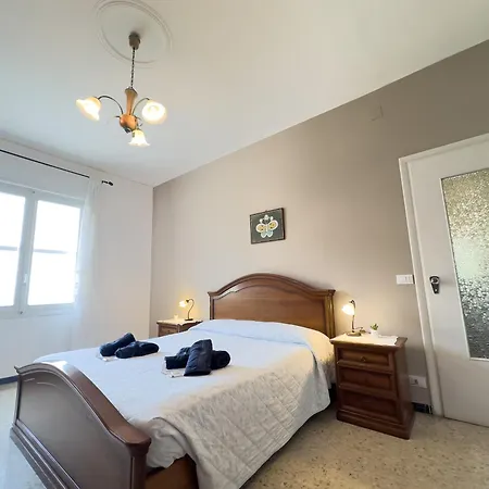L&r - Casa Illiade Con Posto Auto, Terrazza Panoramica E Wi-fi